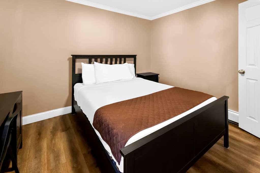 Americas Best Value Inn Avenel Woodbridge Phòng bức ảnh