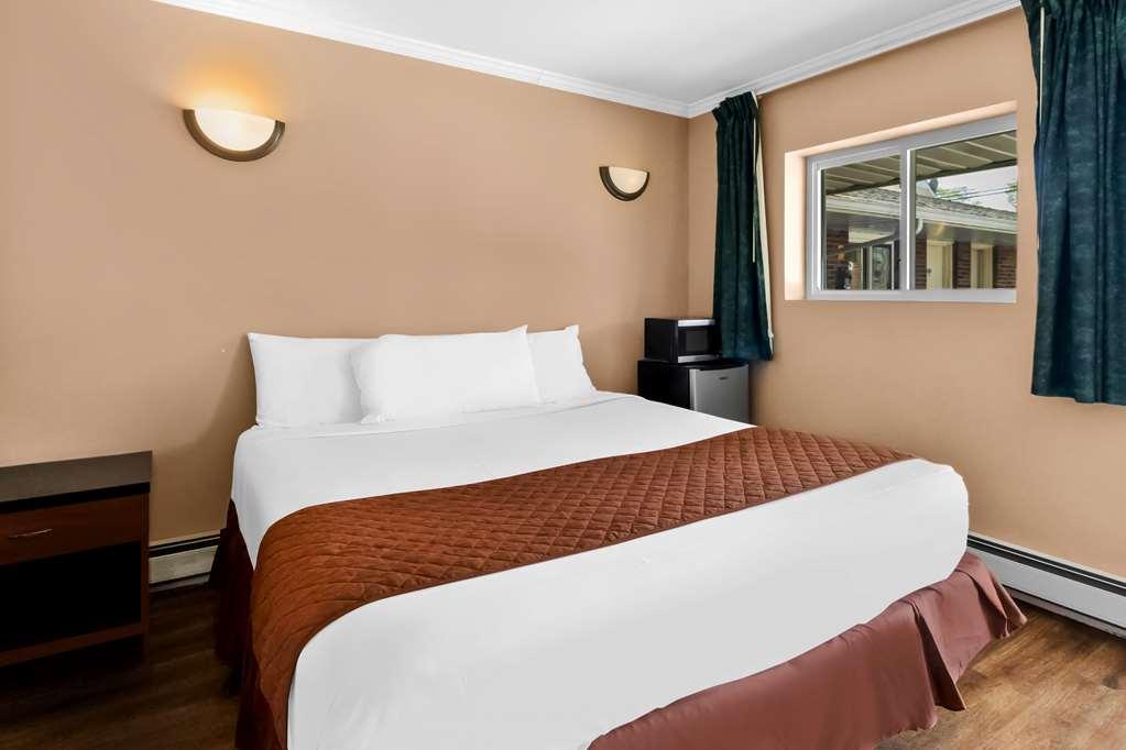 Americas Best Value Inn Avenel Woodbridge Phòng bức ảnh