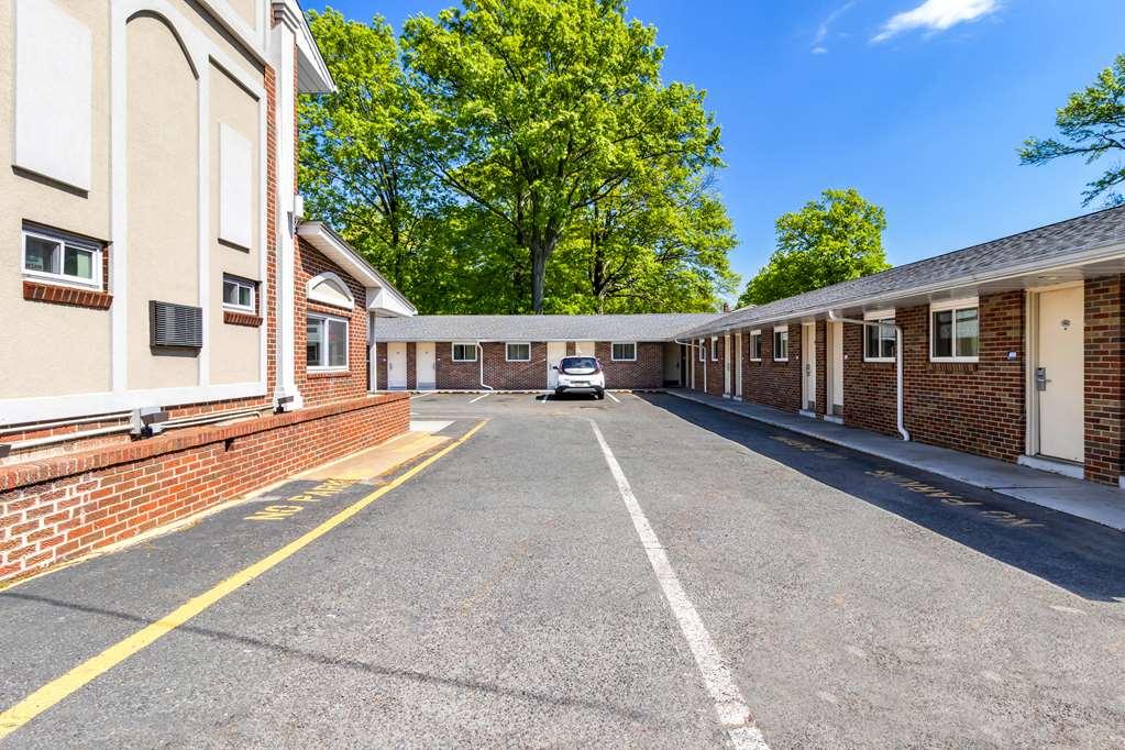 Americas Best Value Inn Avenel Woodbridge Ngoại thất bức ảnh